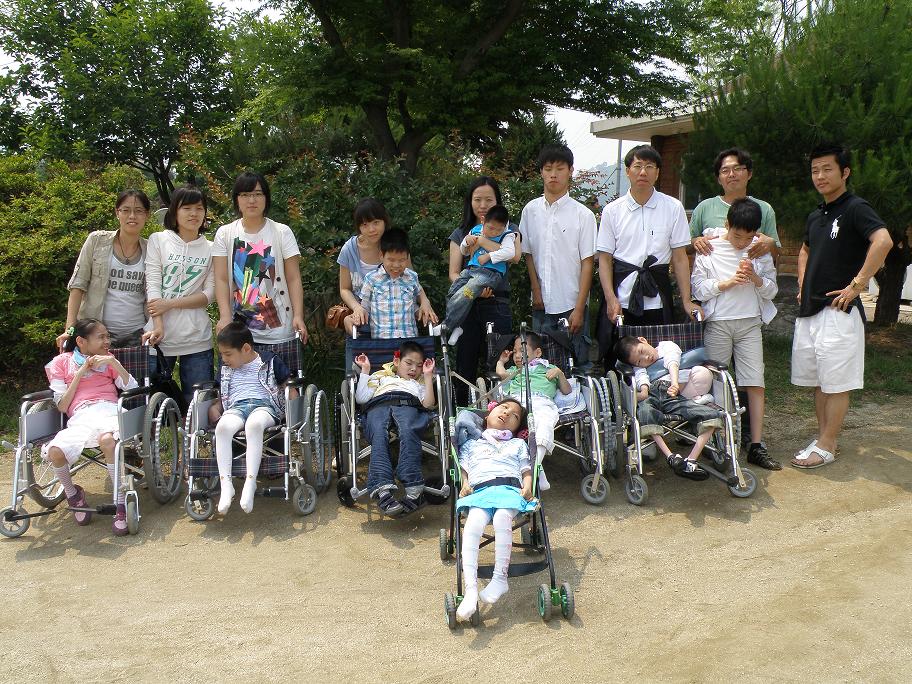 보바스치료 대상자 식물원 체험